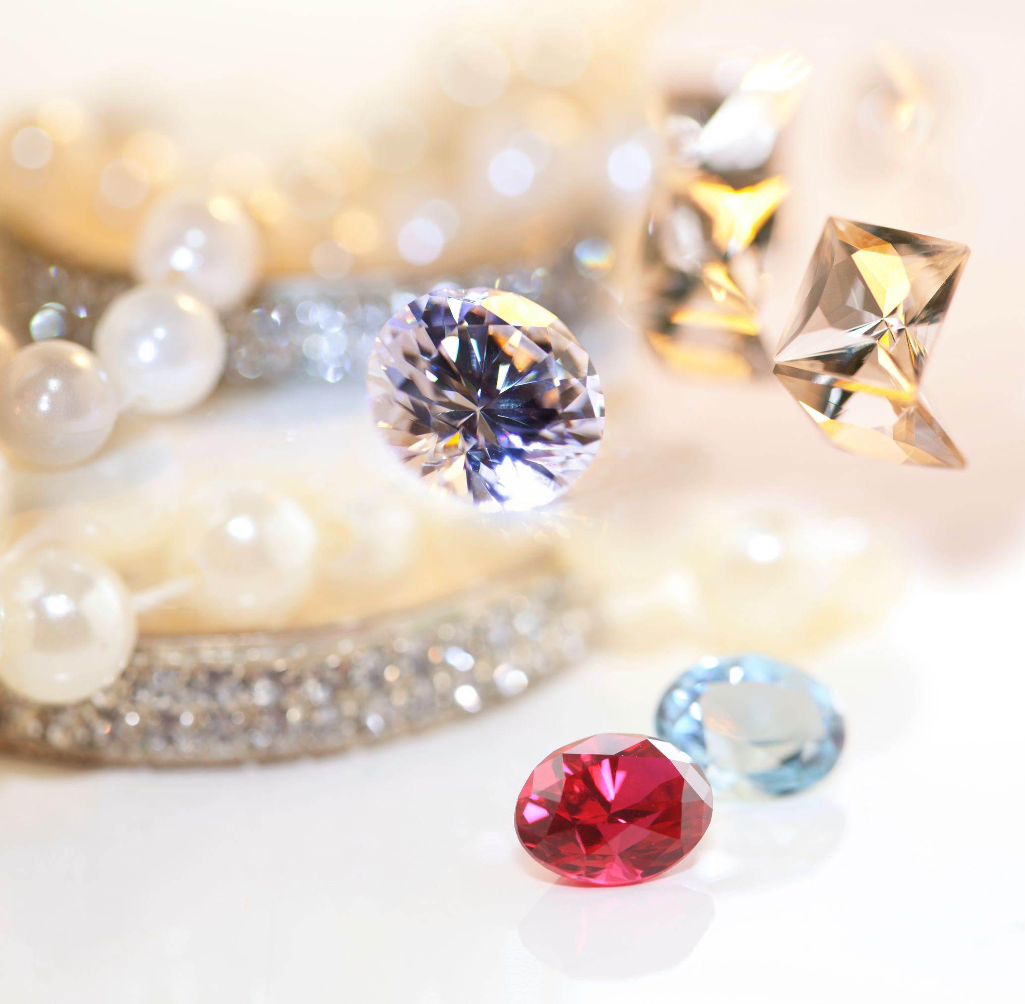 Discovering The Sparkling Allure Of St Maarten Jewelry